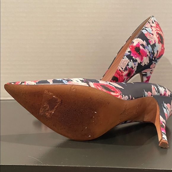 Kate Spade Vero Cuoio Multicolor Floral Heels size 6.5 - Picture 8 of 13